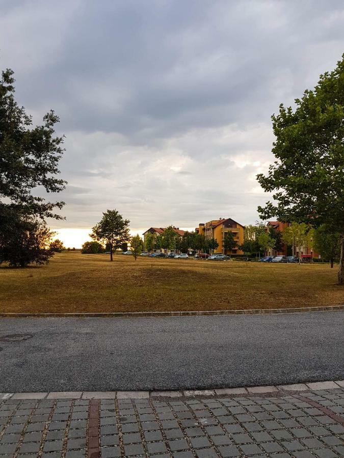 Eliza 1 Birdland Golf Apartman Bük Exteriér fotografie